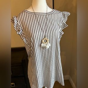 Cute sleeveless top with stripes